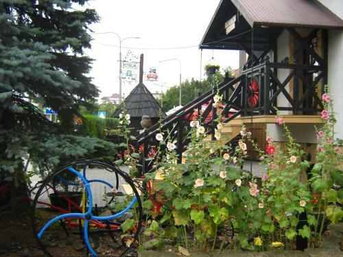 Hostal Go?ciniec Podkowa