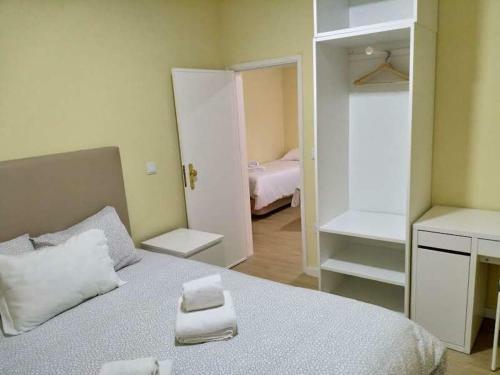 Hostal Metro Vilar Suites & Villas