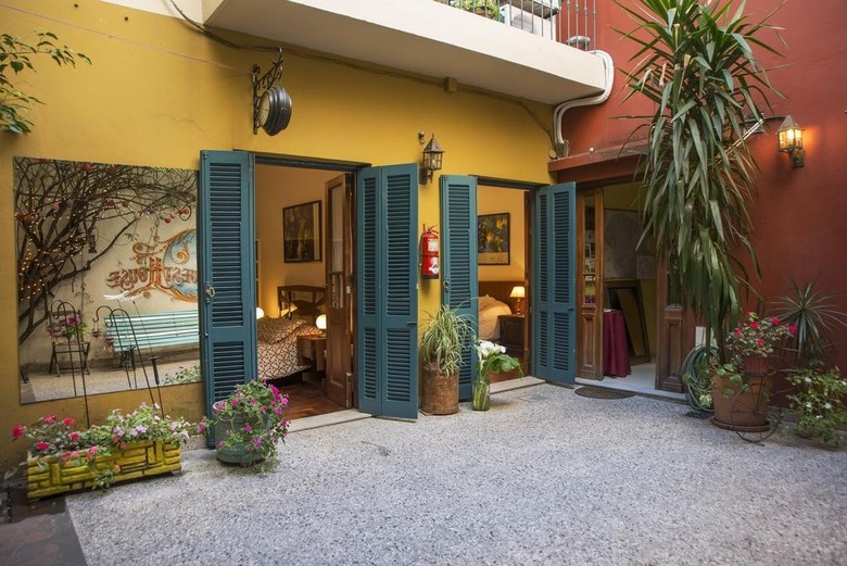 Bed & Breakfast Lina�s Tango Guesthouse