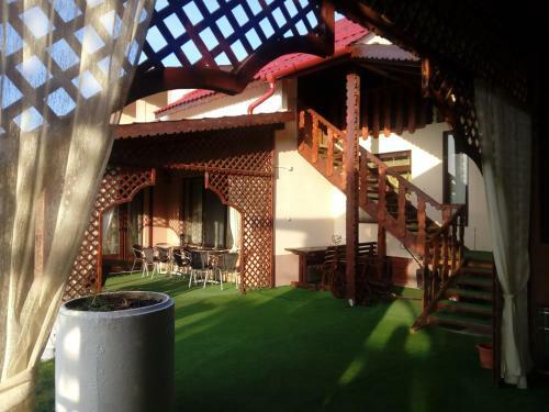Hostal Pensiunea Daiadela