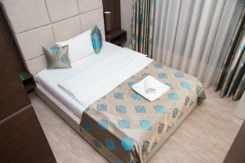 Hotel Crystal