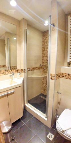 Apartamentos Angella Kop Konaci