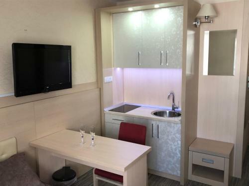 Apartman 128 Hotel Angella