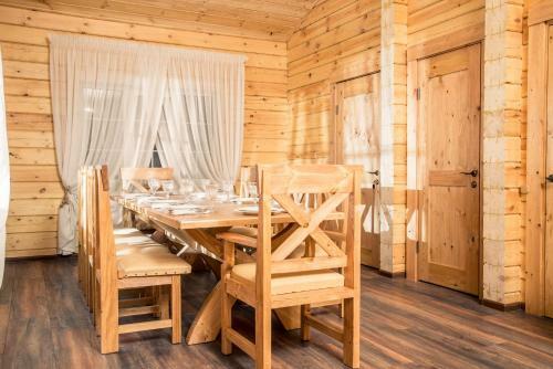 Hostal Country Club Zolotye Karasi