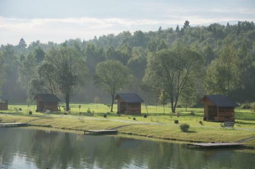 Hostal Country Club Zolotye Karasi