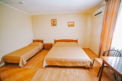 Hostal Guest House Edem