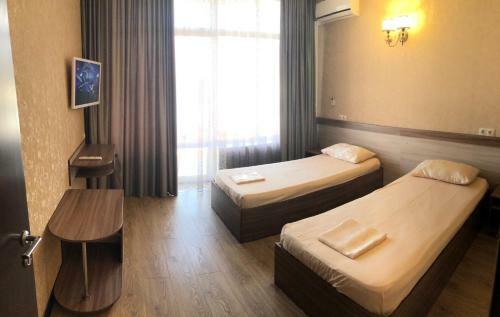 Hostal Nikos Hotel