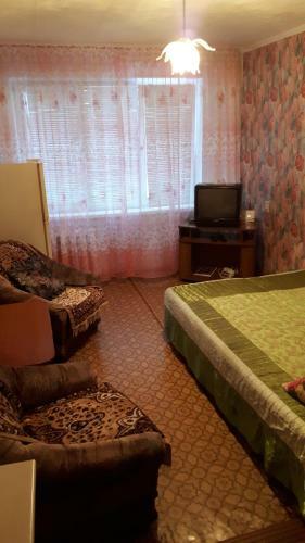 Apartment On Stroiteley 19