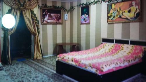 Hostal Alex Guest House