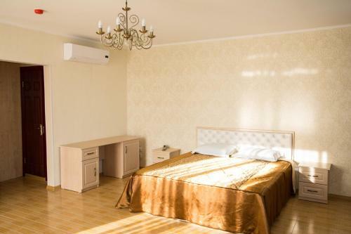 Hotel Pyat Zvezd