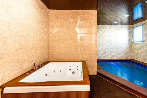 Hotel Seven