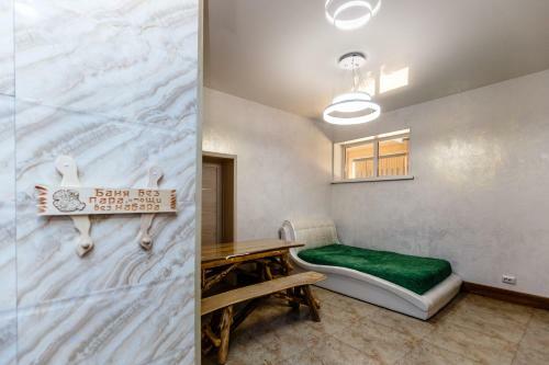 Hotel Seven