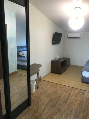 Hotel Seven