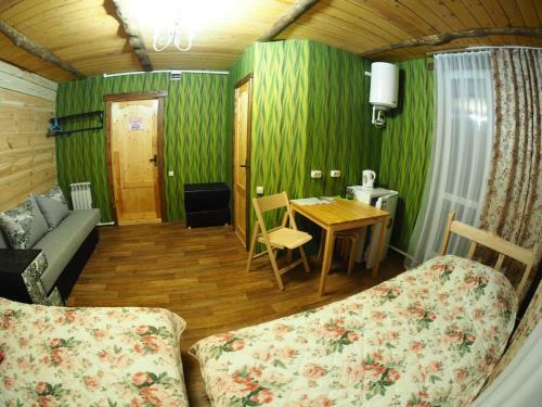 Hostal Guest House Firebird