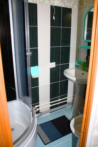 Hostal Mini Gostinitsa Abazhur
