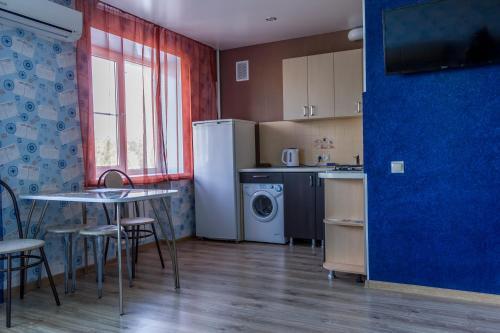 Apartment On Zhukova 101