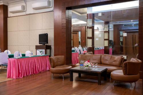 Station One Hotel - Aranyaprateth