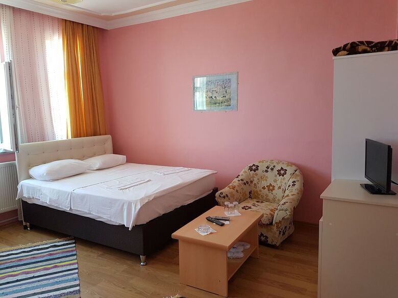 Hotel Yali Otel