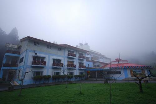 Hotel Alishan Youth Activity Center