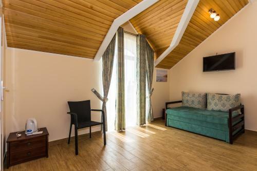 Hotel Shato Shafran