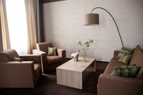 Hotel Versailles
