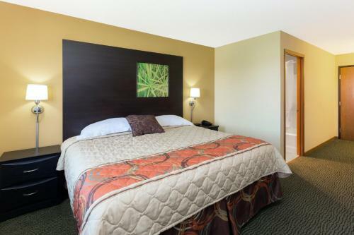 Hotel Super 8 By Wyndham Perry Ia