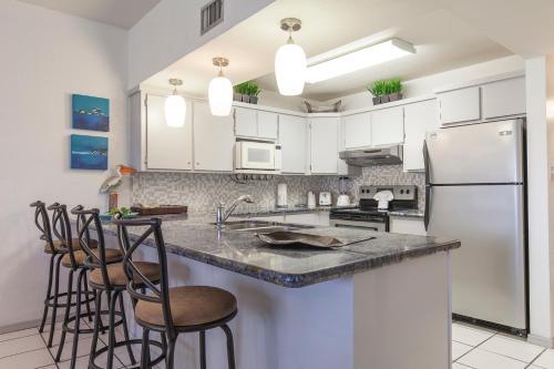 Apartamento Sunchase #234 Beachfront