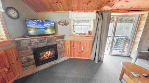 Hotel Rough Cut Lodge