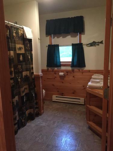 Hotel Rough Cut Lodge