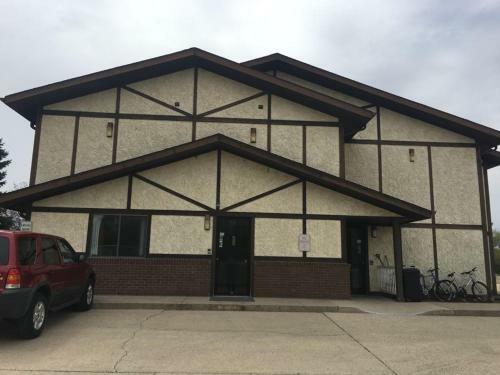 Hotel Prairie Rose Inn