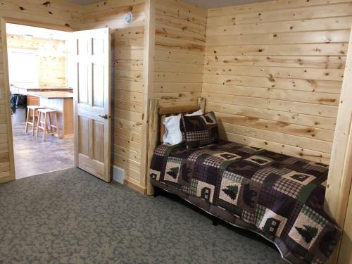 Hotel Dunrovin Resort
