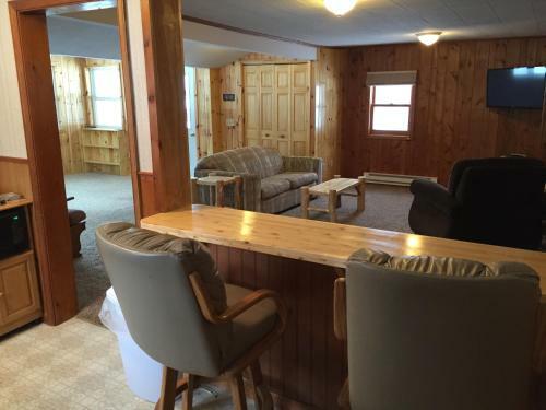 Hotel Dunrovin Resort