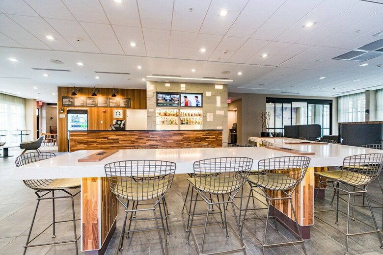 Hotel Courtyard By Marriott West Springfield