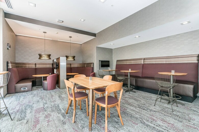 Hotel Courtyard By Marriott West Springfield