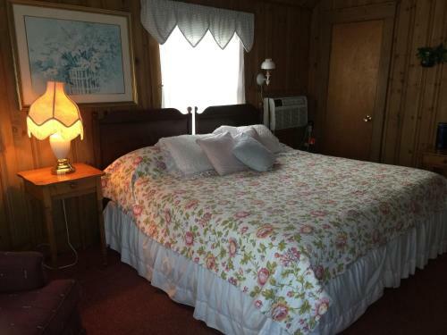 Motel The Holiday House