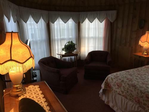 Motel The Holiday House