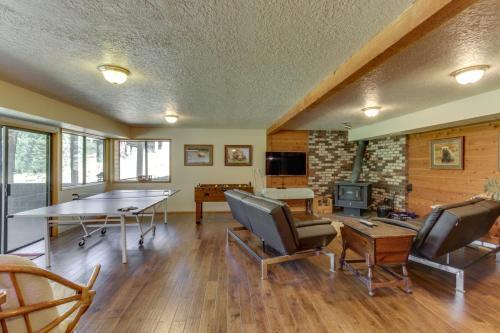 17066 Cooper Drive-spring River Lodge