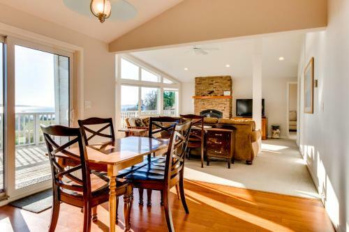 Marrowstone Island Beach Home