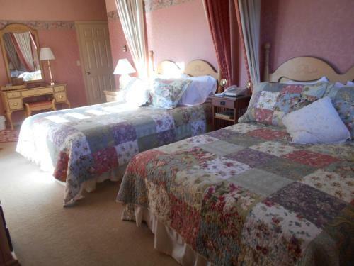 West Ridge Bed & Breakfast