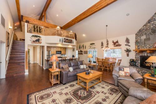 Indian Rock Retreat