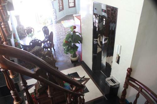 Hostal H&t Hotel