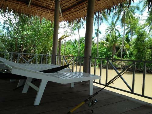 Quoc Phuong Riverside Homestay
