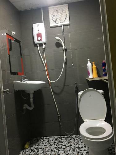 Can Tho Riverside Hostel