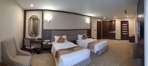 Duc Huy Grand Hotel