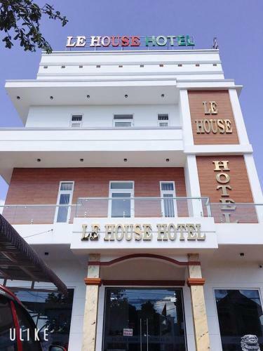 Hotel Le House