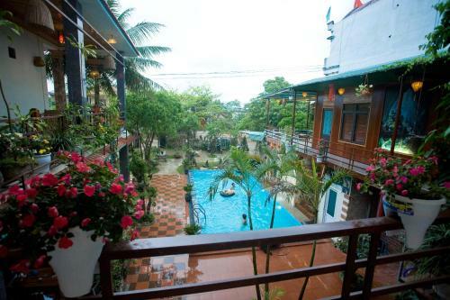 Phong Nha-tuan Garden House