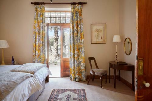 Lord Milner Hotel