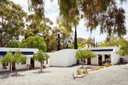 Lord Milner Hotel