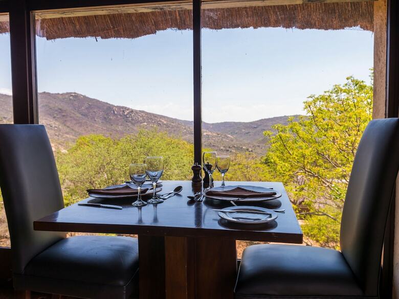 Aha Bongani Mountain Lodge