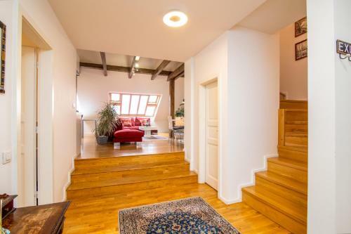 Apartamento Lesser Town Suites Near Petrin Park